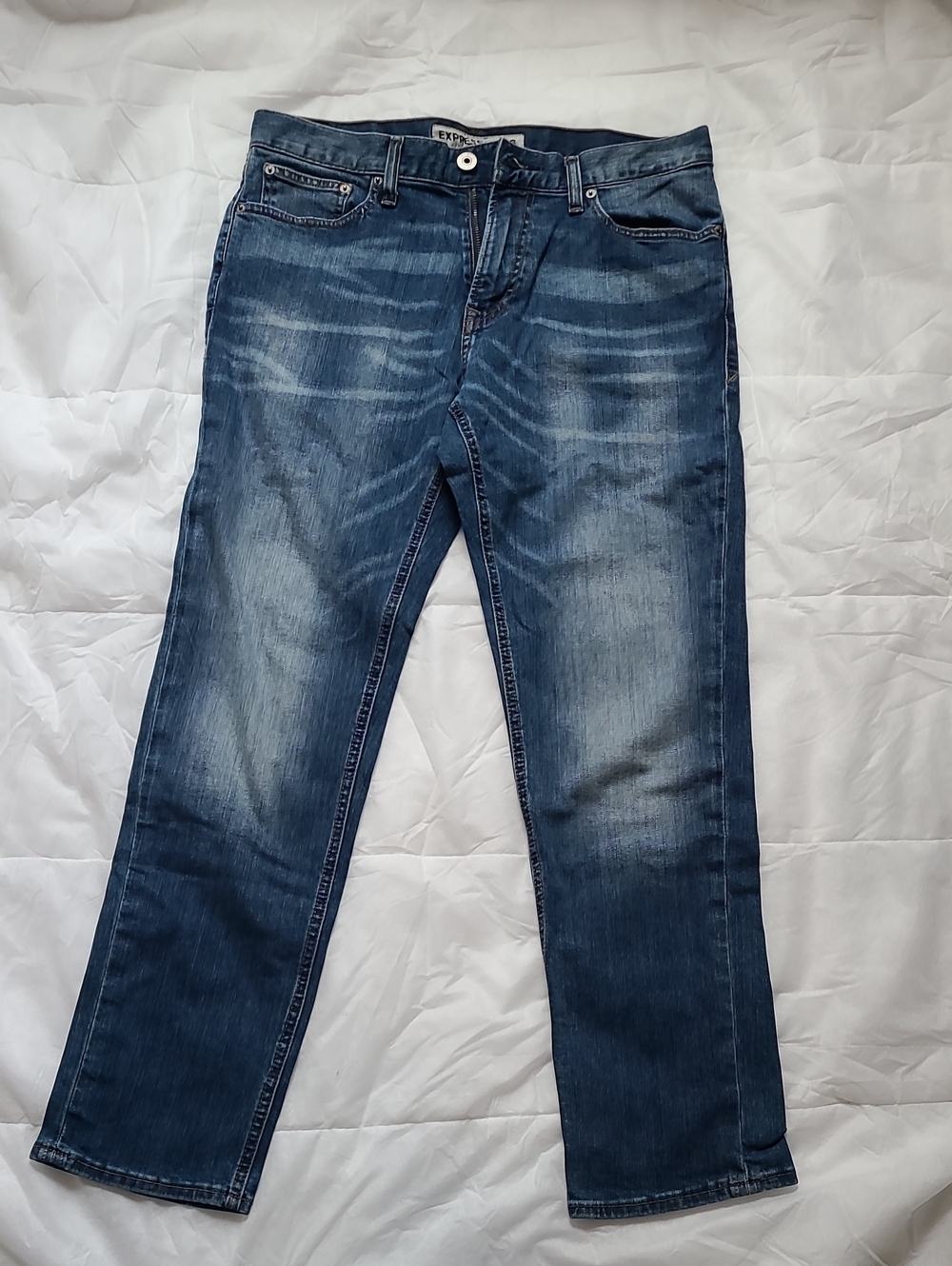 Express Men's Straight Jeans in Medium Blue Wash